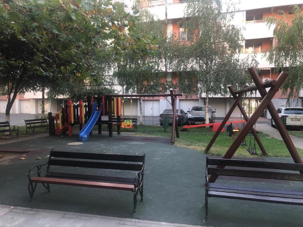 Family Retreat Politehnica Park Daire Bükreş Dış mekan fotoğraf